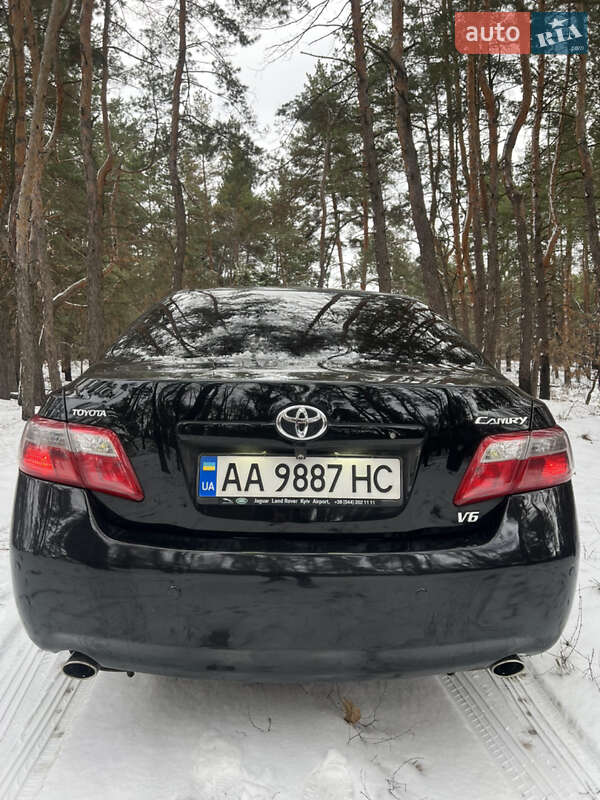 Седан Toyota Camry 2008 в Магдалинівці