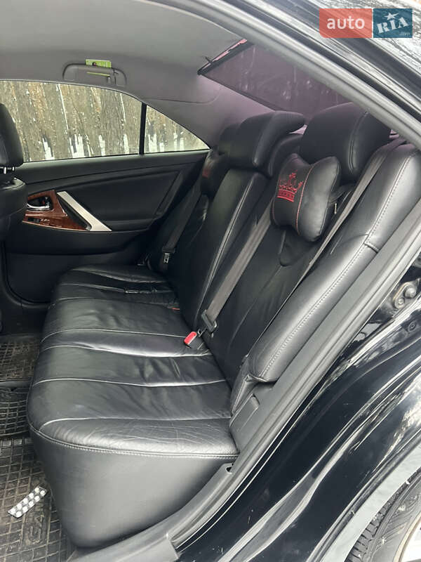 Седан Toyota Camry 2008 в Магдалинівці