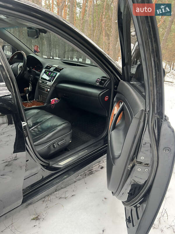 Седан Toyota Camry 2008 в Магдалинівці
