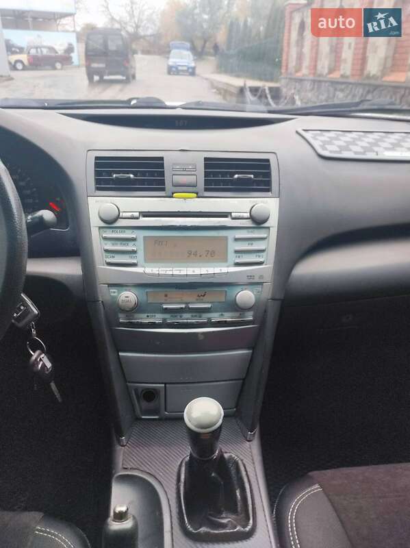 Седан Toyota Camry 2007 в Красилові