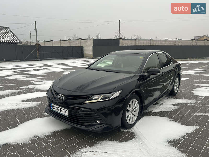 Седан Toyota Camry 2019 в Львові фото 4 Седан Toyota Camry 2019 в Львові