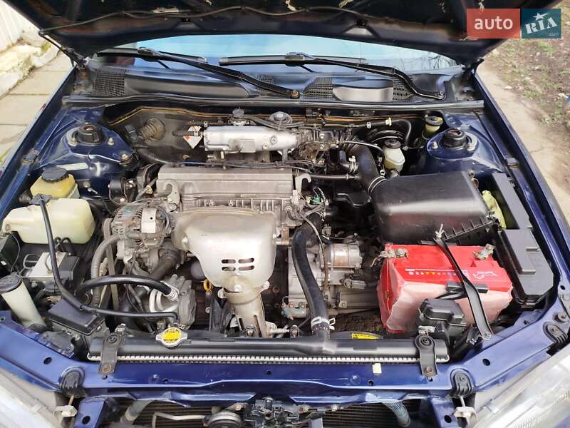 Седан Toyota Camry 1996 в Одесі