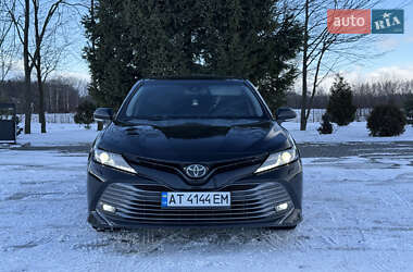 Седан Toyota Camry 2017 в Коломые