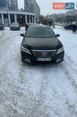 Седан Toyota Camry 2012 в Новомосковську