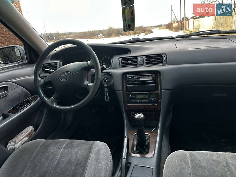 Седан Toyota Camry 1997 в Івано-Франківську фото 7 Седан Toyota Camry 1997 в Івано-Франківську