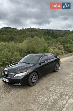 Седан Toyota Camry 2006 в Киеве