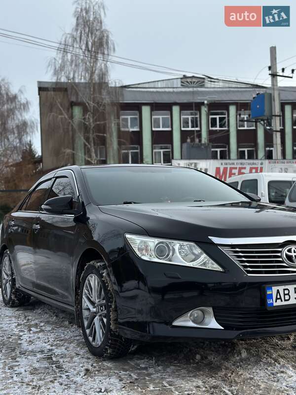 Седан Toyota Camry 2012 в Вінниці