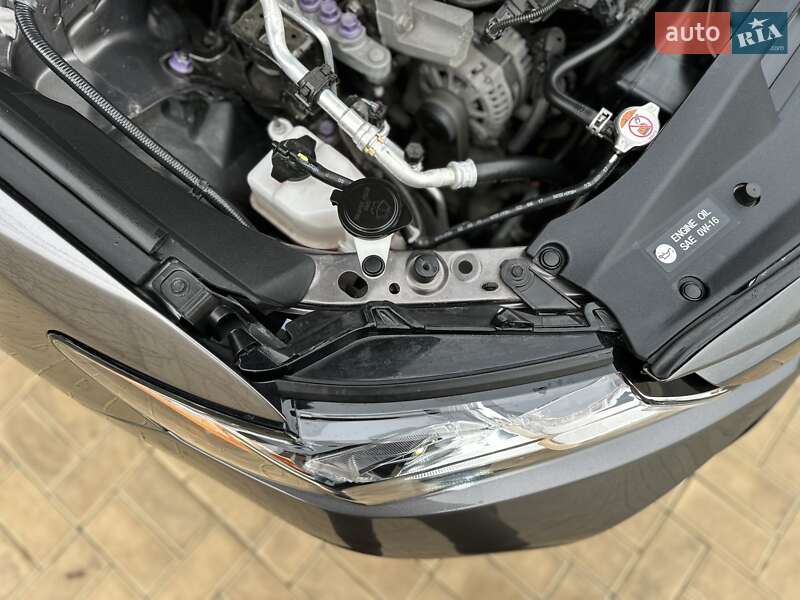 Седан Toyota Camry 2017 в Одессе