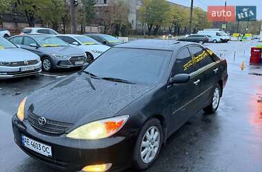 Седан Toyota Camry 2004 в Киеве