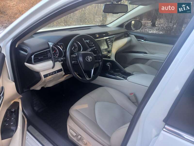 Седан Toyota Camry 2019 в Полтаві фото 2 Седан Toyota Camry 2019 в Полтаві