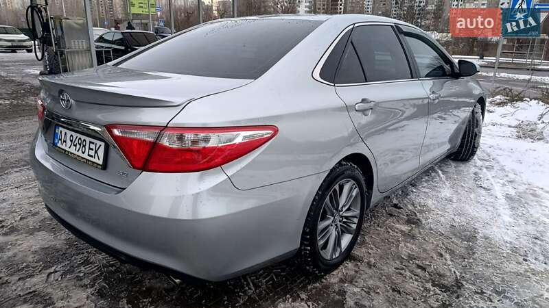Седан Toyota Camry 2016 в Борисполі