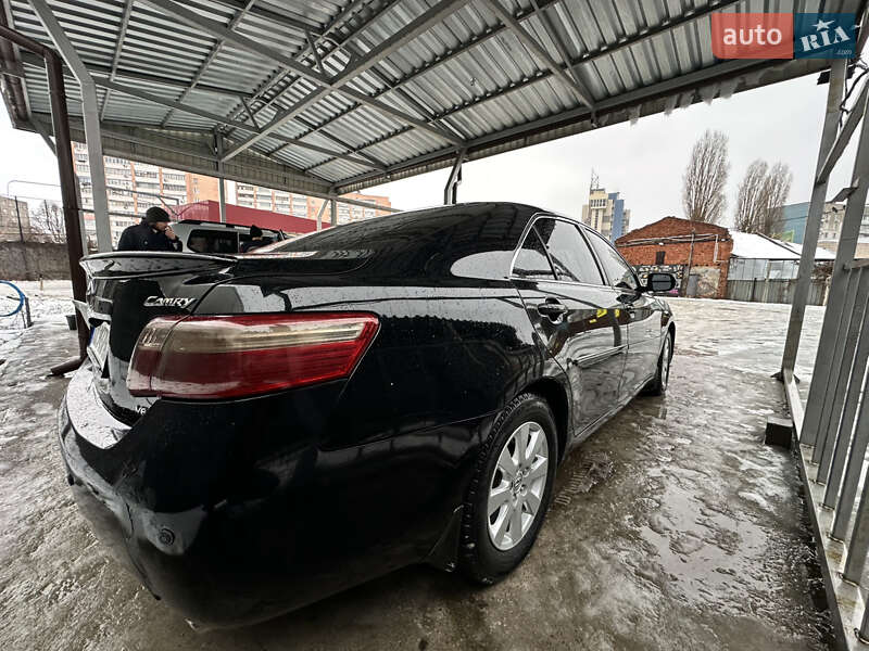 Седан Toyota Camry 2008 в Харькове
