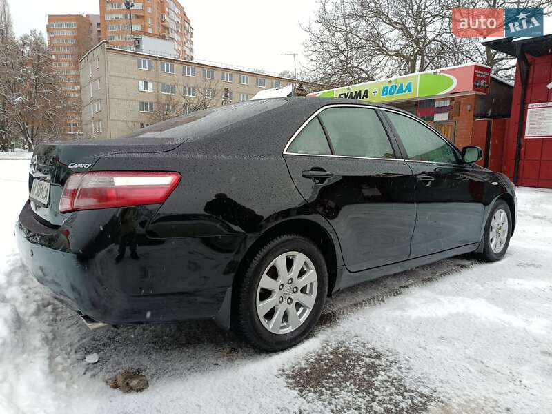 Седан Toyota Camry 2006 в Харькове