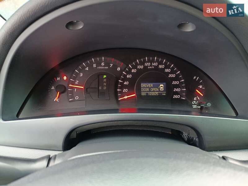 Седан Toyota Camry 2006 в Харькове