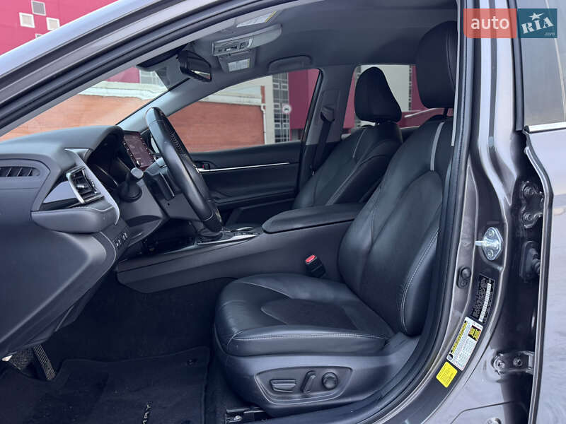 Седан Toyota Camry 2022 в Києві фото 41 Седан Toyota Camry 2022 в Києві