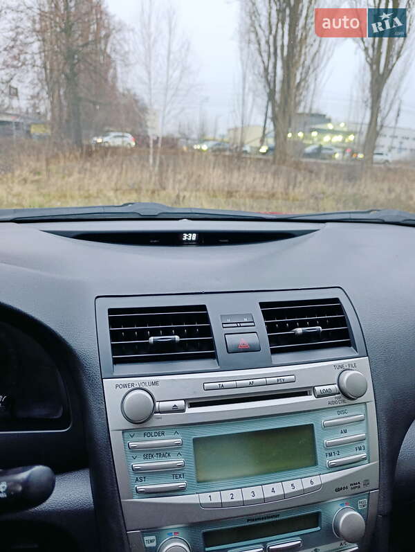 Седан Toyota Camry 2008 в Вышгороде