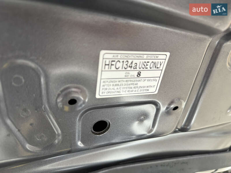 Седан Toyota Camry 2012 в Дніпрі