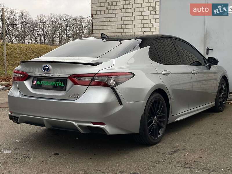 Седан Toyota Camry 2020 в Киеве фото 16 Седан Toyota Camry 2020 в Киеве