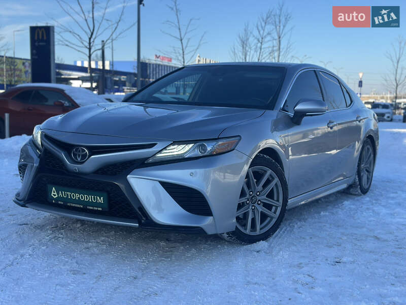 Toyota Camry 2018