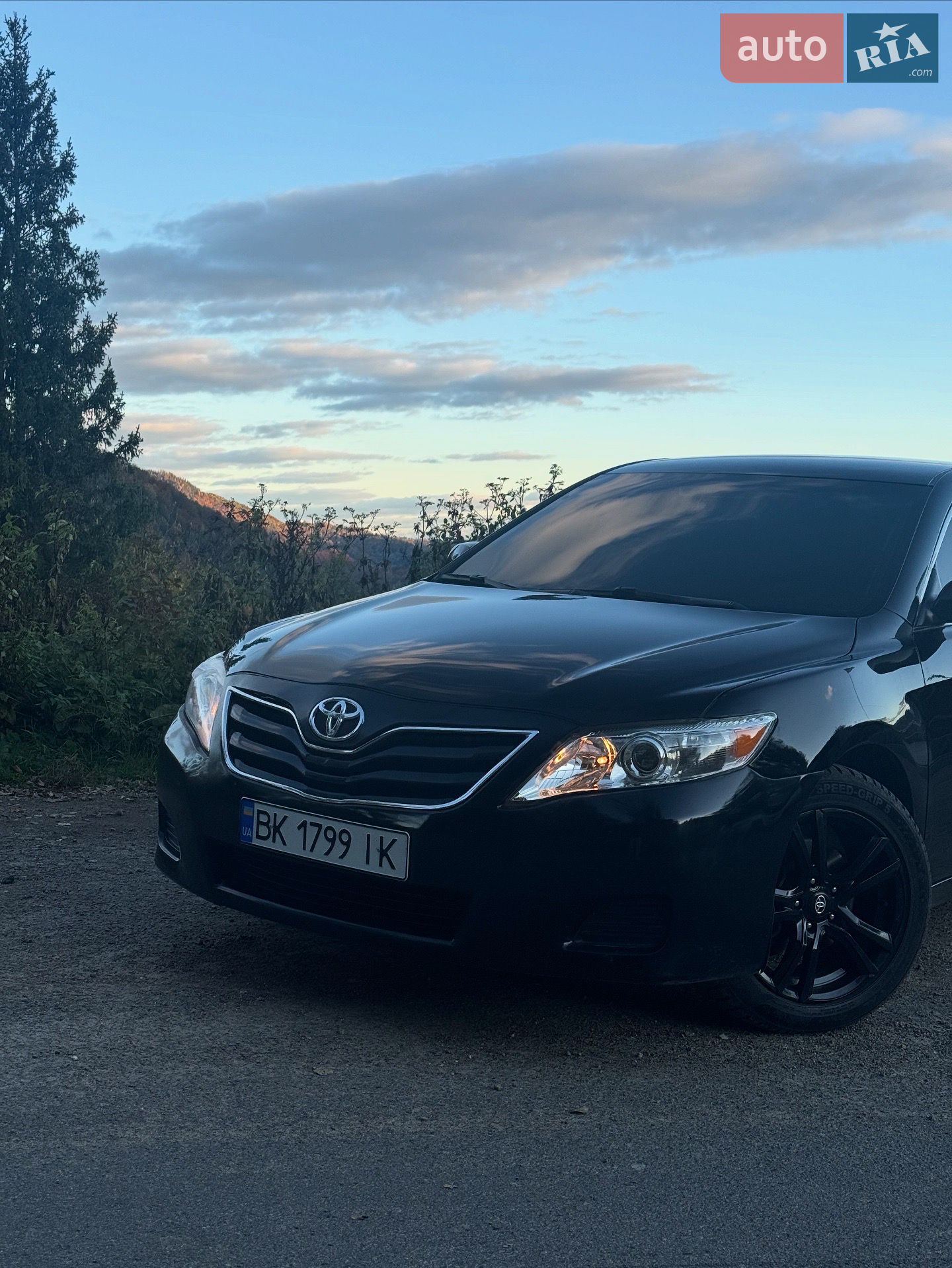 2010 Toyota Camry - мініатюра 2