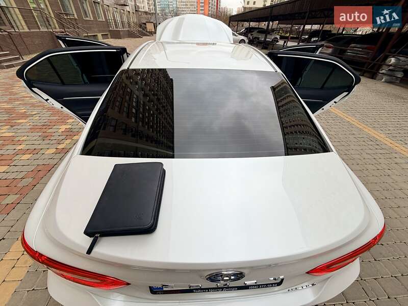 Седан Toyota Camry 2020 в Одессе