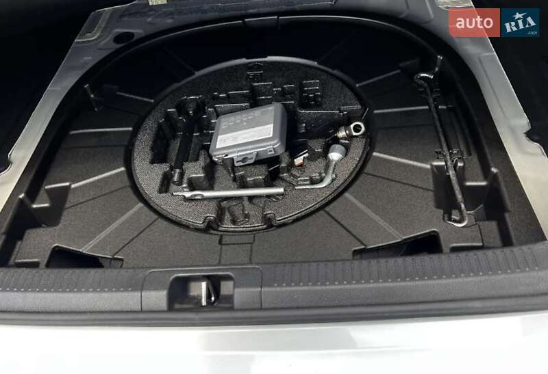 Седан Toyota Camry 2020 в Одессе