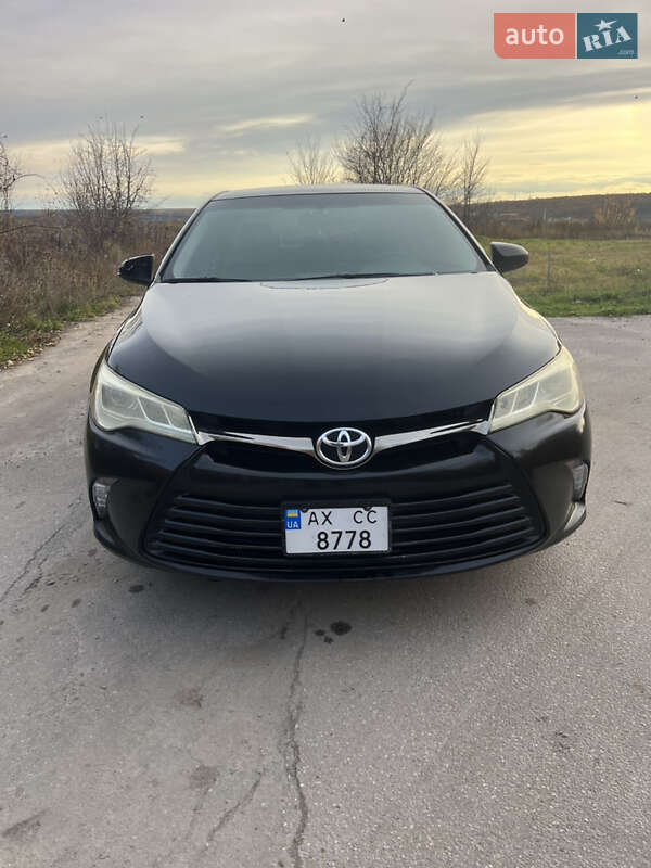 Седан Toyota Camry 2016 в Харкові фото Седан Toyota Camry 2016 в Харкові