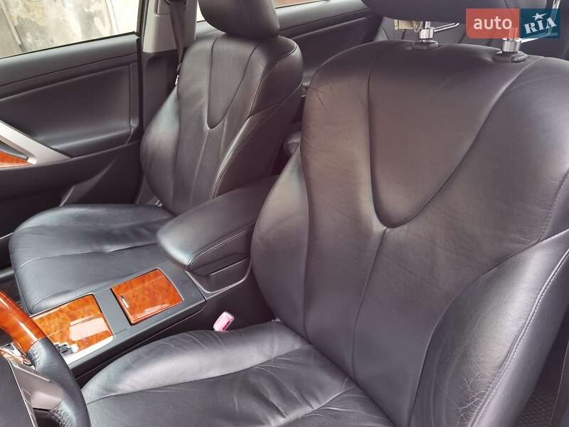 Седан Toyota Camry 2008 в Києві