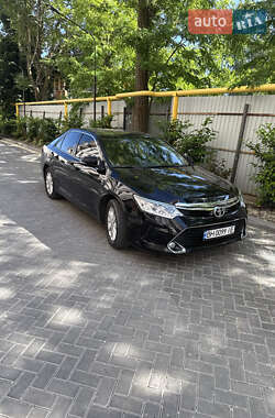 Седан Toyota Camry 2017 в Подольске