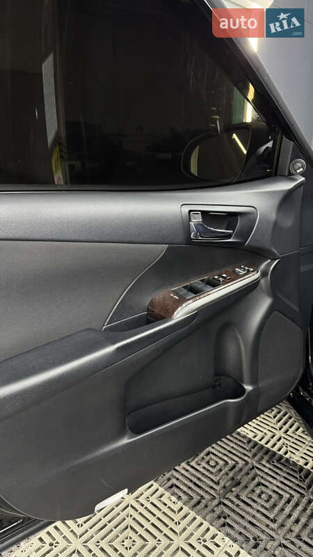 Седан Toyota Camry 2017 в Подольске