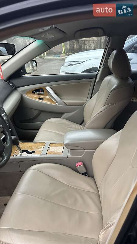 Седан Toyota Camry 2006 в Одессе