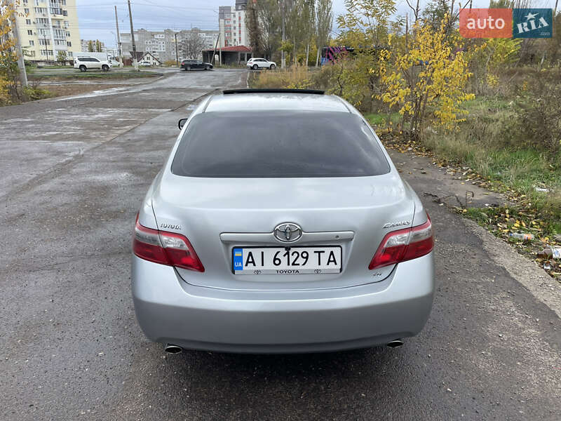 Седан Toyota Camry 2007 в Николаеве