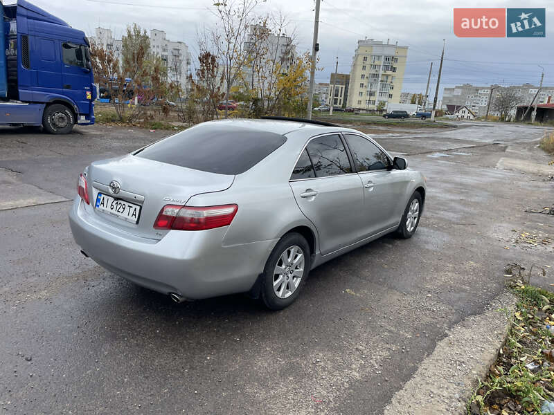 Седан Toyota Camry 2007 в Николаеве