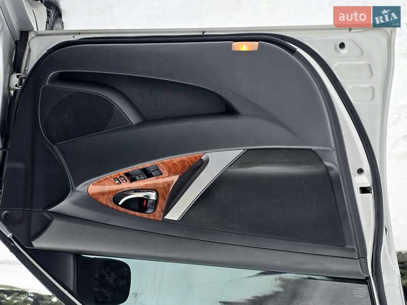 Седан Toyota Camry 2008 в Харькове