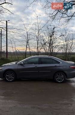 Седан Toyota Camry 2016 в Одессе