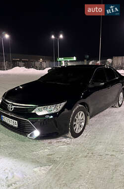 Седан Toyota Camry 2017 в Днепре