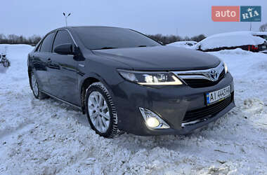 Седан Toyota Camry 2013 в Львові