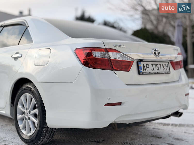 Седан Toyota Camry 2012 в Одессе