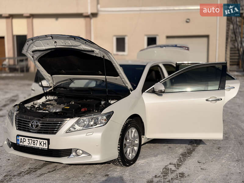 Седан Toyota Camry 2012 в Одессе