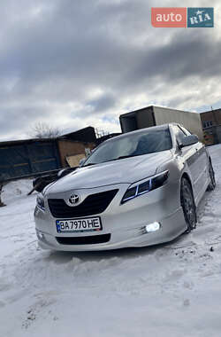 Седан Toyota Camry 2007 в Виннице