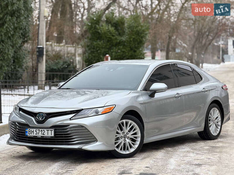 Toyota Camry 2018
