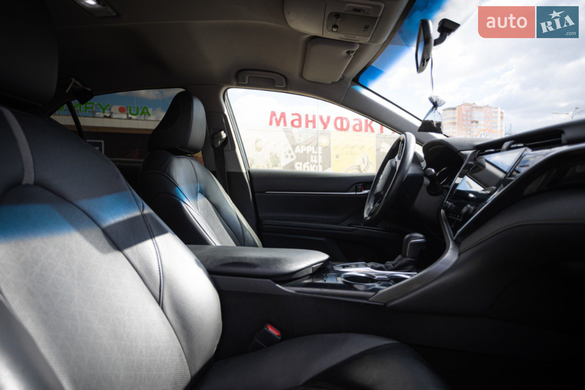 2018 Toyota Camry - мініатюра 35