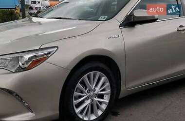 Седан Toyota Camry 2015 в Киеве