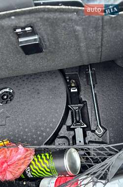 Седан Toyota Camry 2012 в Києві