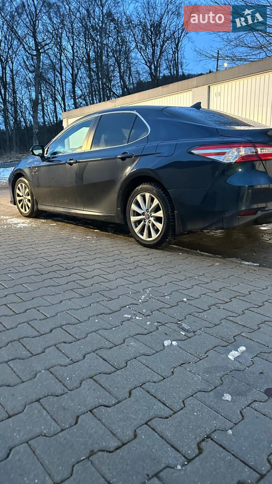 2019 Toyota Camry - мініатюра 4