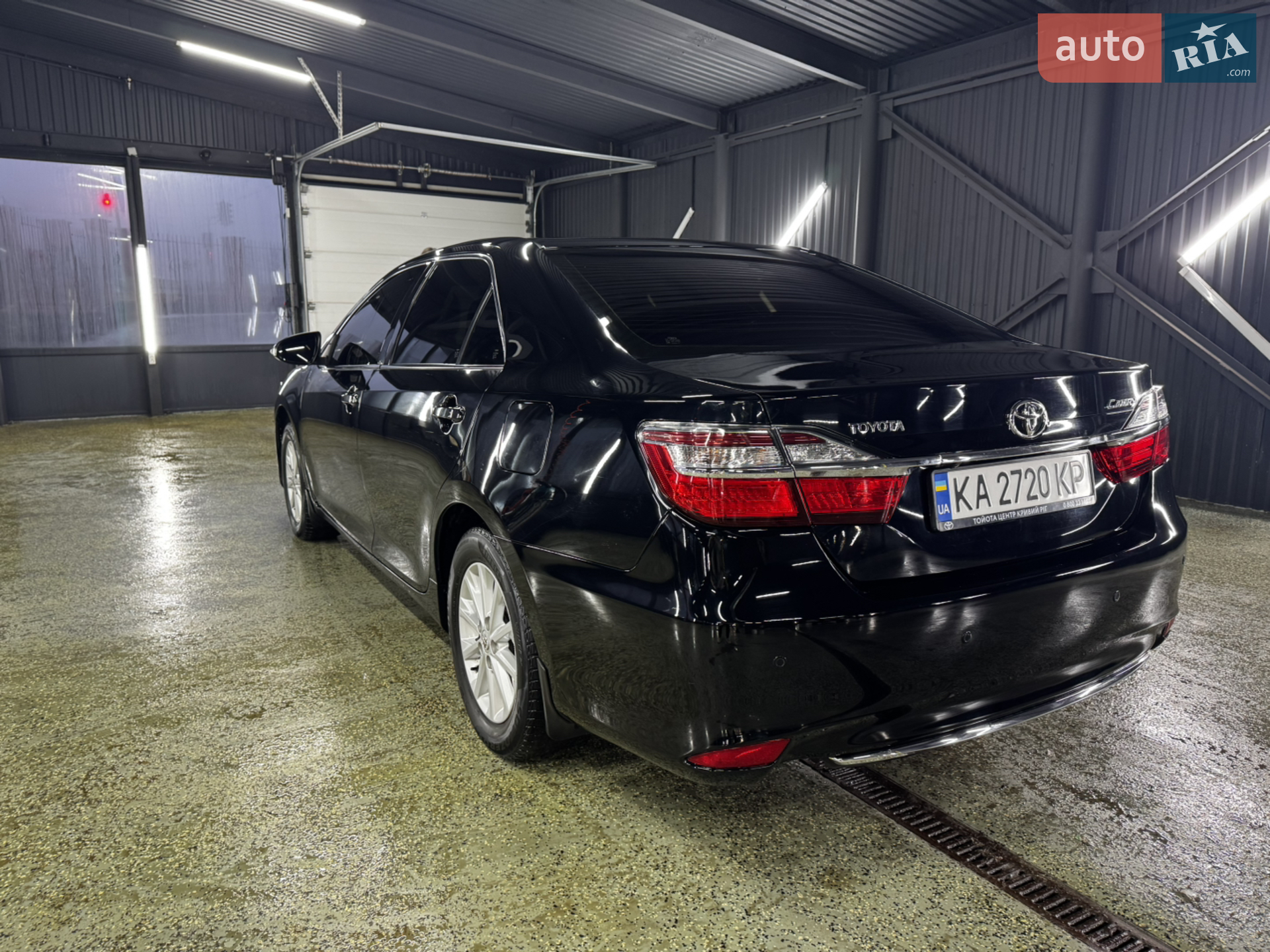 2017 Toyota Camry - мініатюра 3