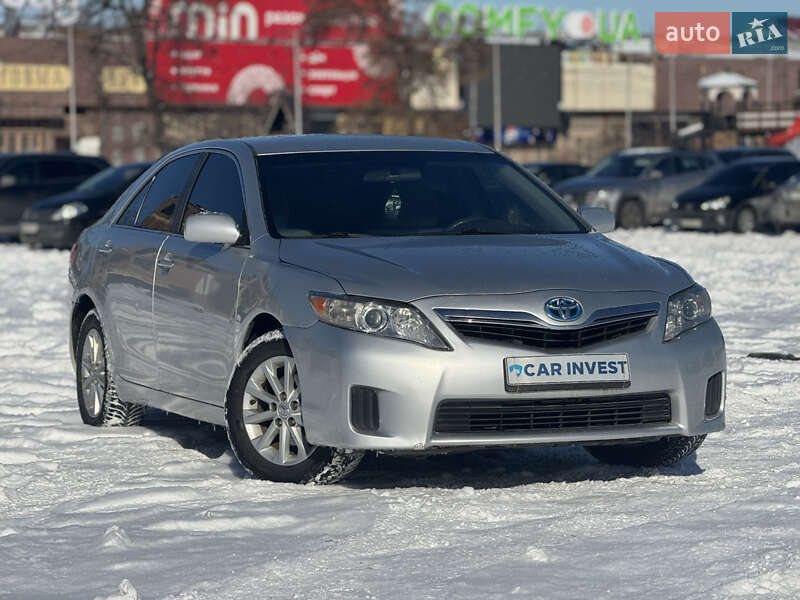 Toyota Camry 2010
