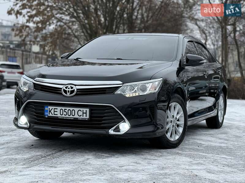 Toyota Camry 2017