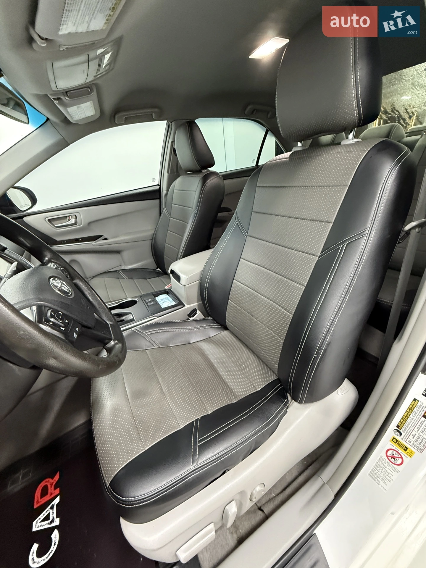 2015 Toyota Camry - мініатюра 21