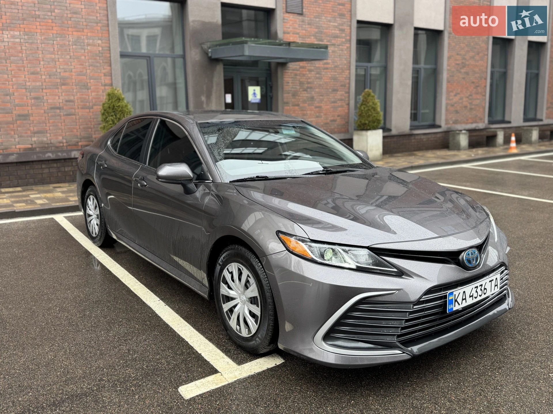 2022 Toyota Camry - мініатюра 2
